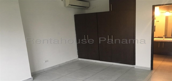 Luxor Calle Eric del Valle Torre 100 19-C Panama City Panamá Province, 07127 | Convenient Apartment - Apartamento en El Cangrejo