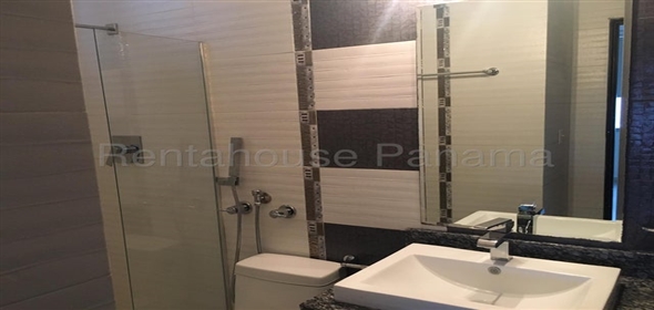 Luxor Calle Eric del Valle Torre 100 19-C Panama City Panamá Province, 07127 | Convenient Apartment - Apartamento en El Cangrejo