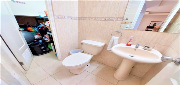 Quintas Reales Avenida María Henríquez 101 Panama City Panamá Province, 07104 | Single family home