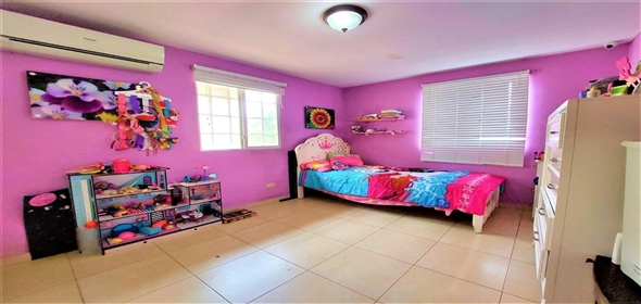 Quintas Reales Avenida María Henríquez 101 Panama City Panamá Province, 07104 | Single family home