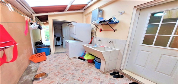 Quintas Reales Avenida María Henríquez 101 Panama City Panamá Province, 07104 | Single family home