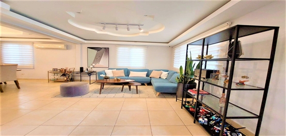 Quintas Reales Avenida María Henríquez 101 Panama City Panamá Province, 07104 | Single family home