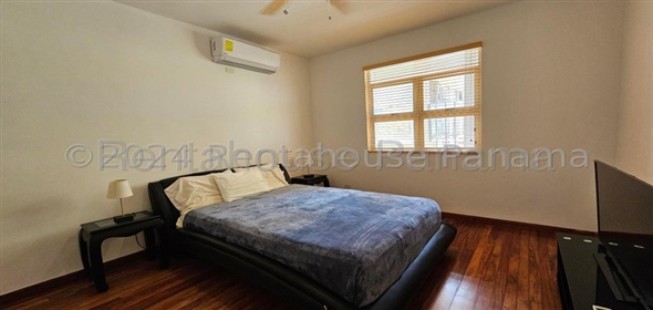 STAR & HERALD Calle Calle Demetrio Brid No. 8 Panama City Panamá Province, 07127 | Comfortable Apartment - Apartamento en el Casco Antinguo