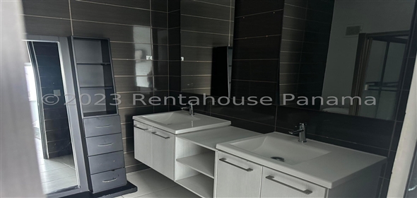 MIRO Avenida Enrique Geenizier 3B Panama City Panamá Province, 07156 | Exclusive apartment