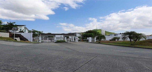 Horizontes Avenida Paseo Horizonte No.34B Panama City Panamá Province, 07127 | Residential Lot - Terreno Residencial en Altos de Panamá