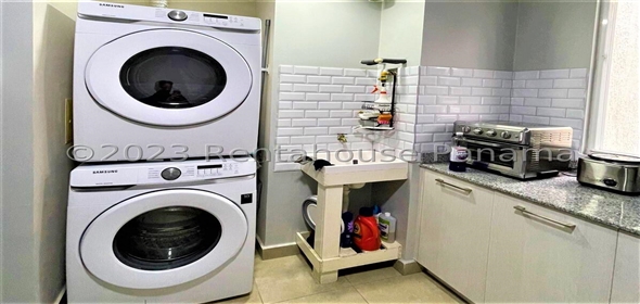 Torres de Cantabria Avenida Paseo Cantabria Torre 100 9C, Panama City Panamá Province, 07101 | Hermoso Apartamento - Beautiful apartment