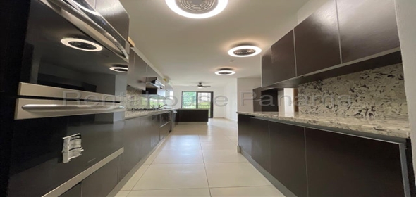 Embassy Club Avenida Demetrio Lakas F18 Modelo Gardens 2D, Panama City Panamá Province, 07144 | Stunning Apartment - Apartamento en el Embassy Club