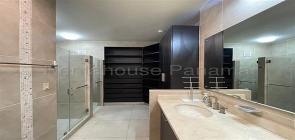 Embassy Club Avenida Demetrio Lakas F18 Modelo Gardens 2D, Panama City Panamá Province, 07144 | Stunning Apartment - Apartamento en el Embassy Club