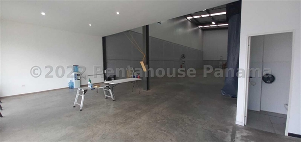 Dos Caminos Avenida Vía 24 de diciembre Mañanitas 9 Tocumen Panamá Province,  | Galera de 666 mts2 - Warehouse for sale