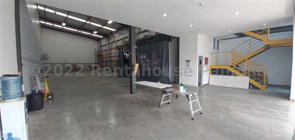 Dos Caminos Avenida Vía 24 de diciembre Mañanitas 9 Tocumen Panamá Province,  | Galera de 666 mts2 - Warehouse for sale