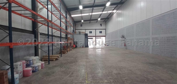Dos Caminos Avenida Vía 24 de diciembre Mañanitas 9 Tocumen Panamá Province,  | Galera de 666 mts2 - Warehouse for sale