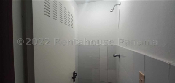 Dos Caminos Avenida Vía 24 de diciembre Mañanitas 9 Tocumen Panamá Province,  | Galera de 666 mts2 - Warehouse for sale