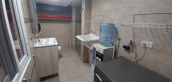 Dos Caminos Avenida Vía 24 de diciembre Mañanitas 9 Tocumen Panamá Province,  | Galera de 666 mts2 - Warehouse for sale