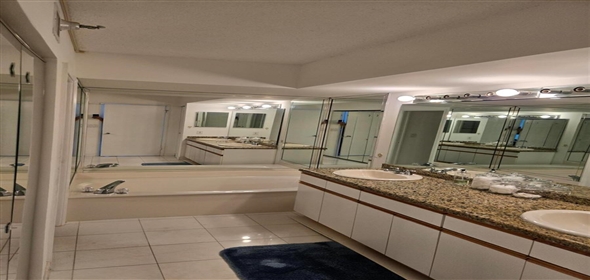 19101 NE 36 Court # 2409 Aventura Florida, 33180 | Beautiful Condo