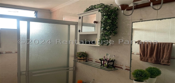 Oasis Park Avenida Parque Lefevre Piso 4 Apto 46 Panama City Panamá Province,  | Beautiful apartment