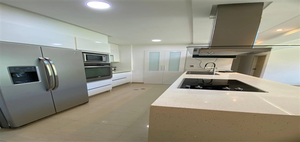 Resd. Alameda Suites, Urb. El Parral Valencia Carabobo, 2001 | Duplex Penthouse - Penthouse en Resd. Alameda Suites