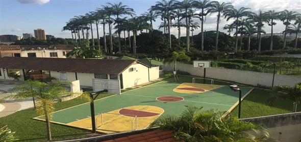 Conjunto Residencial Villa Orense El Rincón Valencia Carabobo, 2001 | Beautiful  townhouse