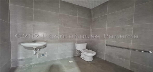 Galera en Tocumen Avenida Domingo Díaz Panama City Panamá Province,  | Warehouse for sale