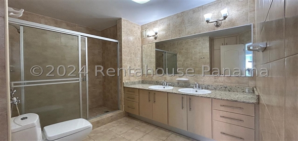 Playa Serena Calle Principal de Gorgona Piso 21 N° 21A. Panama City Panamá Province,  | Beautiful apartment