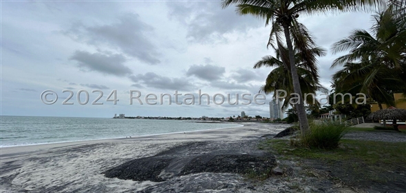 Playa Serena Calle Principal de Gorgona Piso 21 N° 21A. Panama City Panamá Province,  | Beautiful apartment