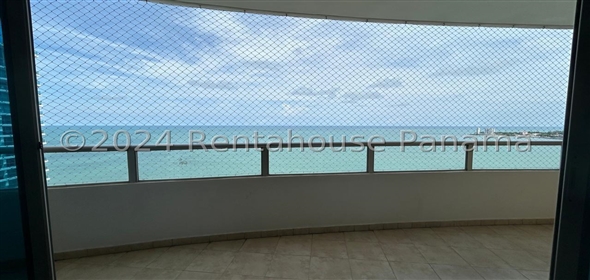Playa Serena Calle Principal de Gorgona Piso 21 N° 21A. Panama City Panamá Province,  | Beautiful apartment