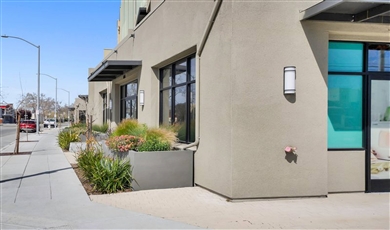 950 W Grand Ave Oakland California, 94607 | Affordable Commercial Condo/New Construction Corner Unit