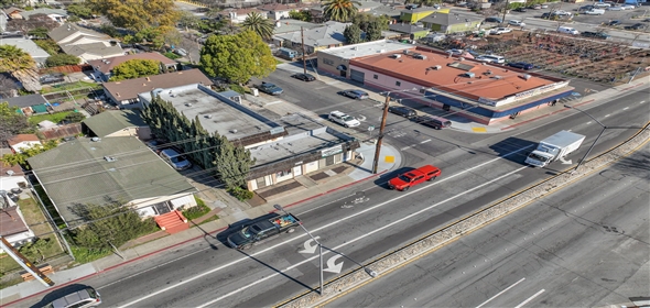 2127 Middlefield Rd Redwood City California, 94063 | Stunning Warehouse/Sale