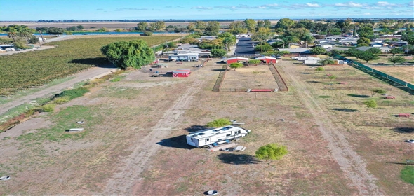 301 Jackson Slough Rd. Isleton California, 95641 | Multifamily/Commercial/Sale