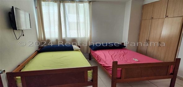 Green Park Avenida Principal Condado del Rey Torre 100 2C, Panama City Panamá Province,  | Beautiful apartment