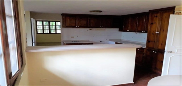 Casa Avenida 8B Norte N° 6125 Panama City Panamá Province, 07095 | Beautiful House - Casa en Betania