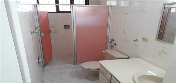 Casa Avenida 8B Norte N° 6125 Panama City Panamá Province, 07095 | Beautiful House - Casa en Betania