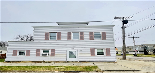 3355 West 43rd Street Cleveland Ohio, 44109 | Seller Financing Available (9.4% CAP RATE) The Fulton Apartments FOR SALE! (10-UNITS)