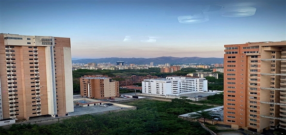 Valle blanco Valencia Carabobo, 2001 | Beautiful apartment