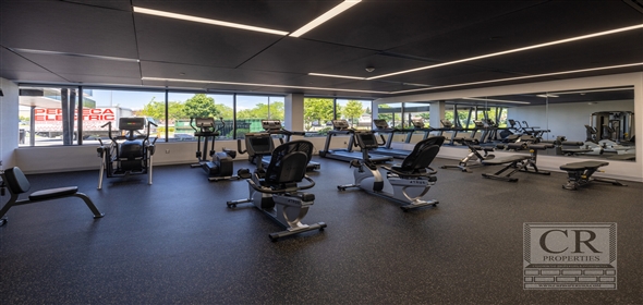 300 Westage Business Center Drive Fishkill New York, 12524 | Class A Office Building - I-84 & U. S. Route 9