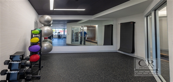 300 Westage Business Center Drive Fishkill New York, 12524 | Class A Office Building - I-84 & U. S. Route 9