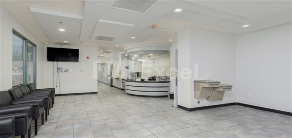 2202 W Craig Rd N Las Vegas Nevada, 89031 | Fully Built out Medical Suite Available For Lease!