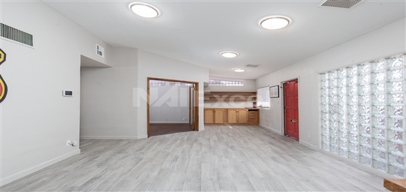 1631 E Desert Inn Rd Las Vegas Nevada, 89169 | Office Available For Sale