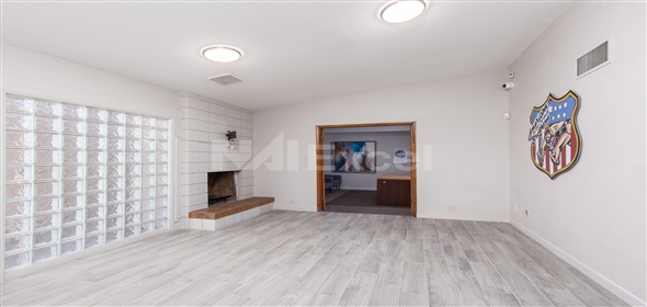 1631 E Desert Inn Rd Las Vegas Nevada, 89169 | Office Available For Sale