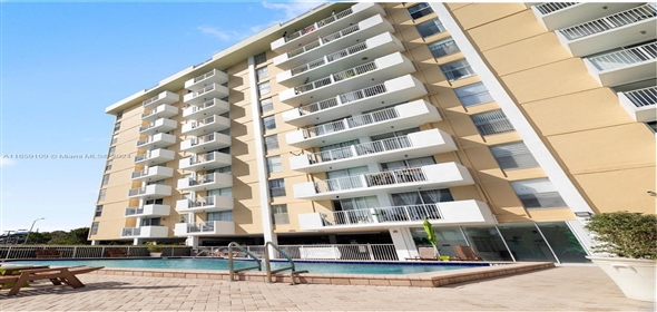 2020 NE 135th St # 506 North Miami Florida, 33181 | Attractive Condo