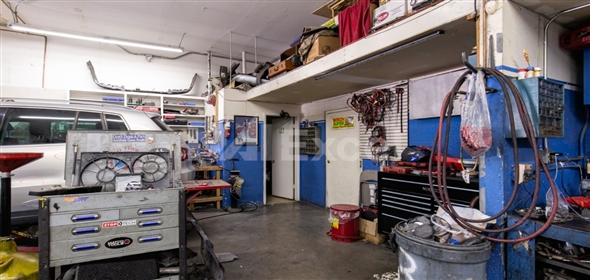 4300 N Pecos Rd #10-11 Las Vegas Nevada, 89115 | Auto Shop For Sale!