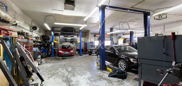 4300 N Pecos Rd #10-11 Las Vegas Nevada, 89115 | Auto Shop For Sale!