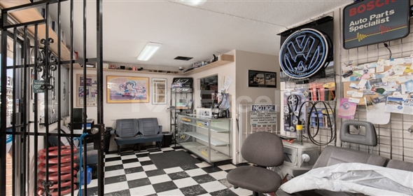 4300 N Pecos Rd #10-11 Las Vegas Nevada, 89115 | Auto Shop For Sale!