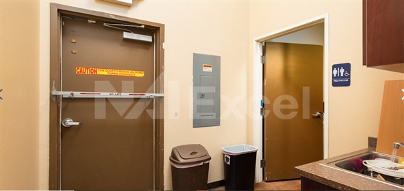5191 W. Charleston Blvd Las Vegas Nevada, 89146 | Red Rock Plaza
