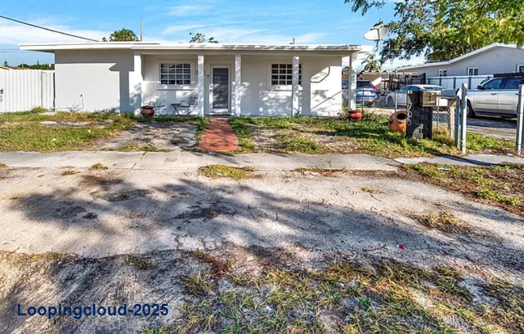 Commercial Property for Sale in Hialeah Florida 33013