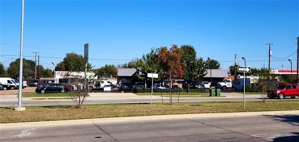 4445 Jefferson Blvd Dallas Texas, 75211 | 2 Auto sales Businesses with Auto Repair Facilities