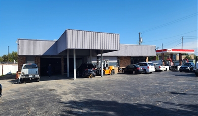2 Auto sales Businesses with Auto Repair Facilities