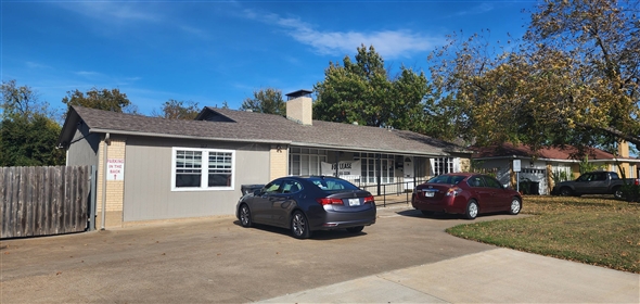 117 E Park Row Dr Arlington Texas, 76010 | Office Space
