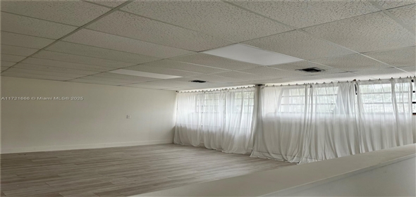 13273 SW 124th St # 8 MIAMI, FL 33186-6408 Miami Florida, 33186 | Beautiful Warehouse Office