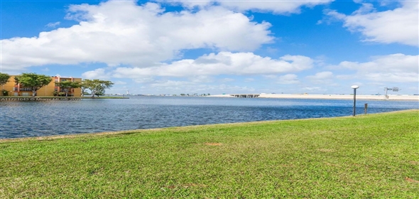 4717 NW 7th St # 705-10 Miami Florida, 33126 | Beautiful Condo