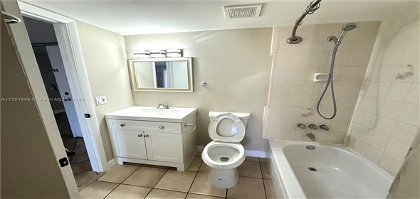 4717 NW 7th St # 705-10 Miami Florida, 33126 | Beautiful Condo